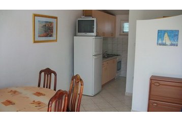 Croaţia Privát Rogoznica, Exteriorul